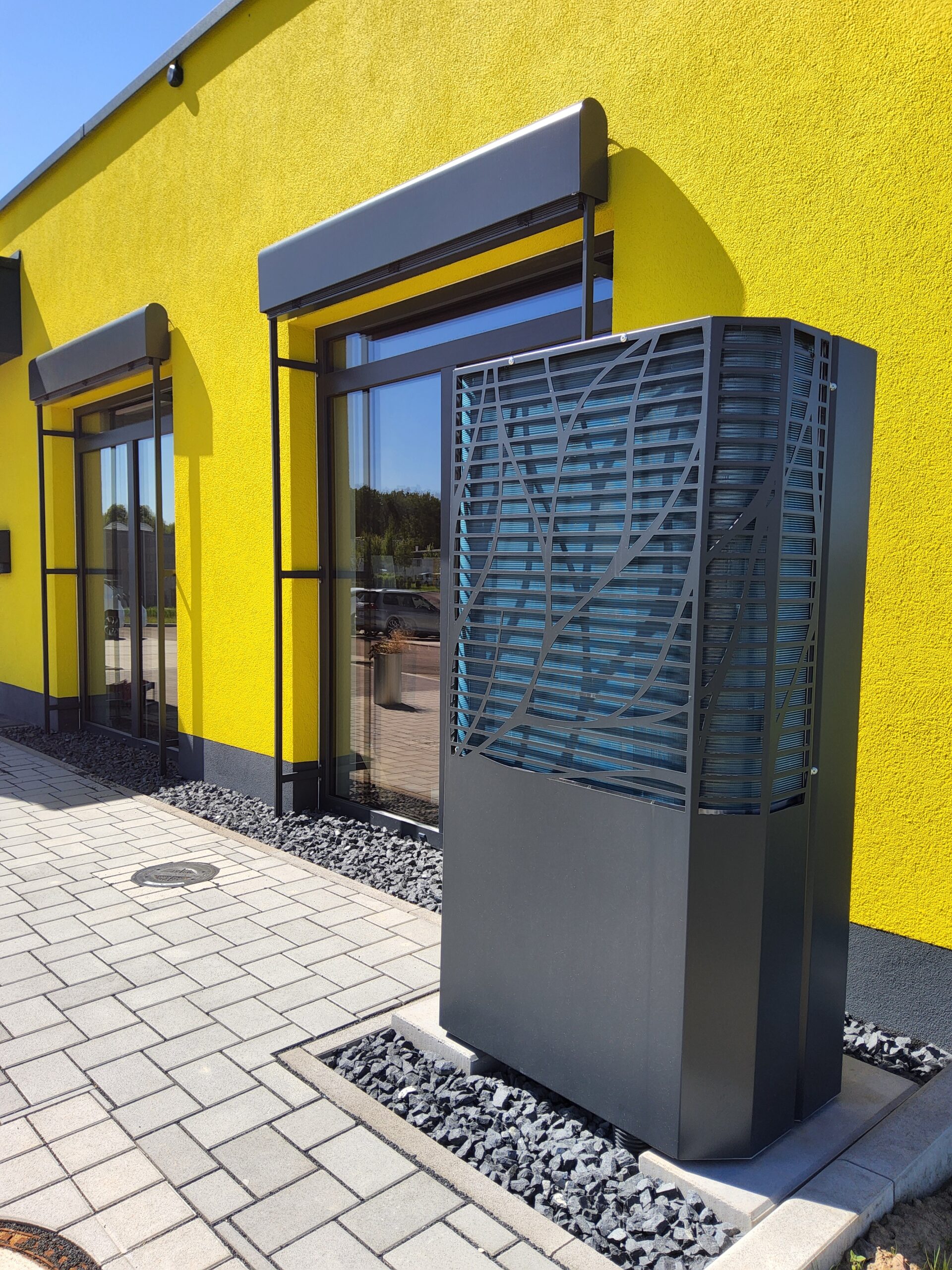 ASOTEC Lambda Luft-Wasser-Wärmepumpe in Hachenburg
